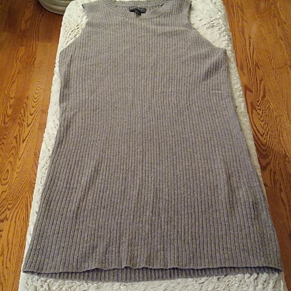Forever 21 Sweater Dress - Picture 5 of 10